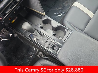 2025 Toyota Camry SE