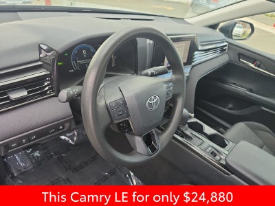 2025 Toyota Camry LE