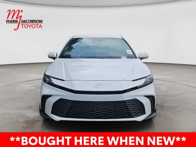 2026 Toyota Camry SE