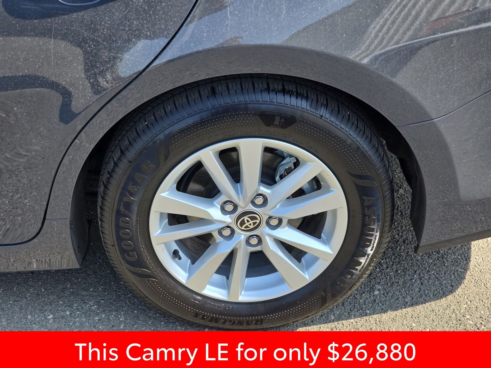 2025 Toyota Camry LE