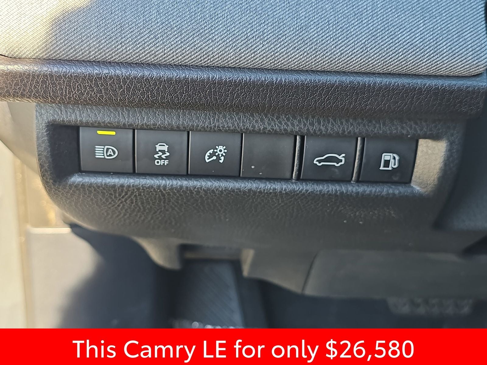 2025 Toyota Camry LE