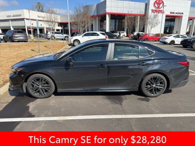 2025 Toyota Camry SE