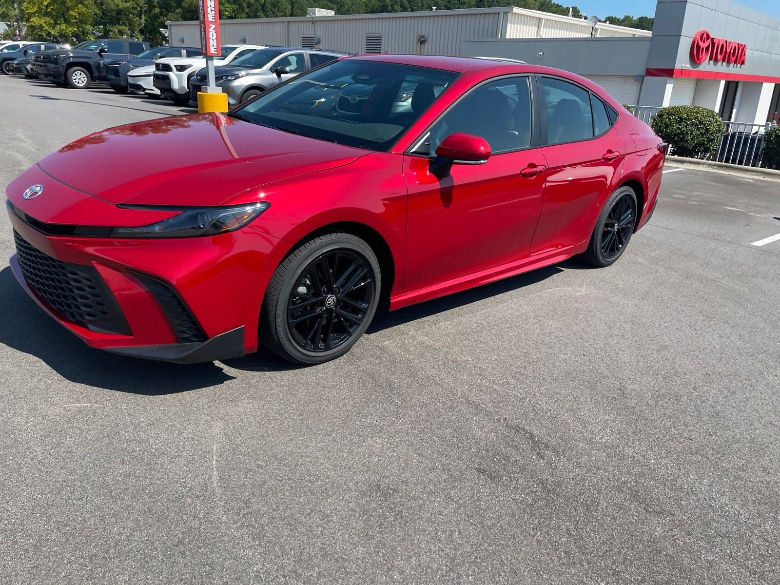 2025 Toyota Camry SE