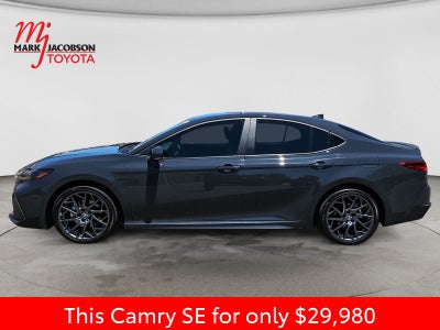 2025 Toyota Camry SE