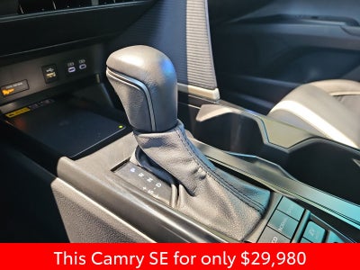 2025 Toyota Camry SE