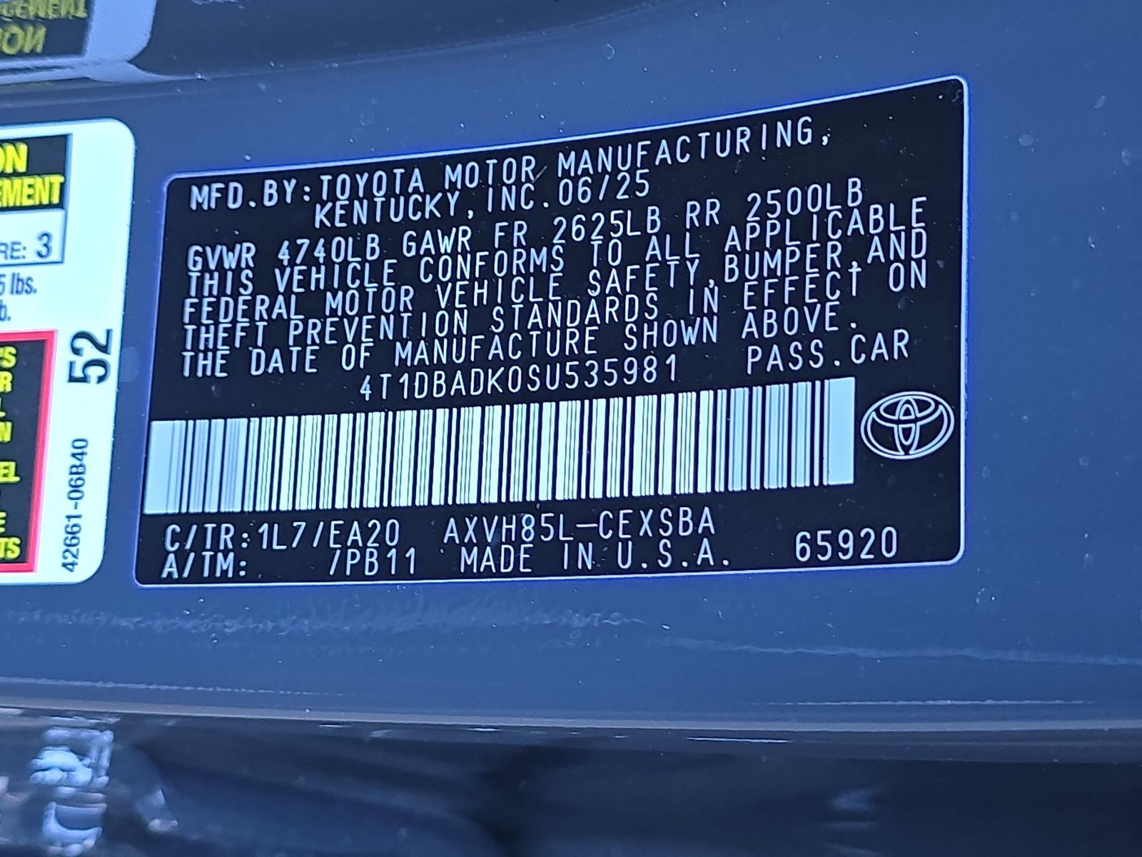 2025 Toyota Camry SE