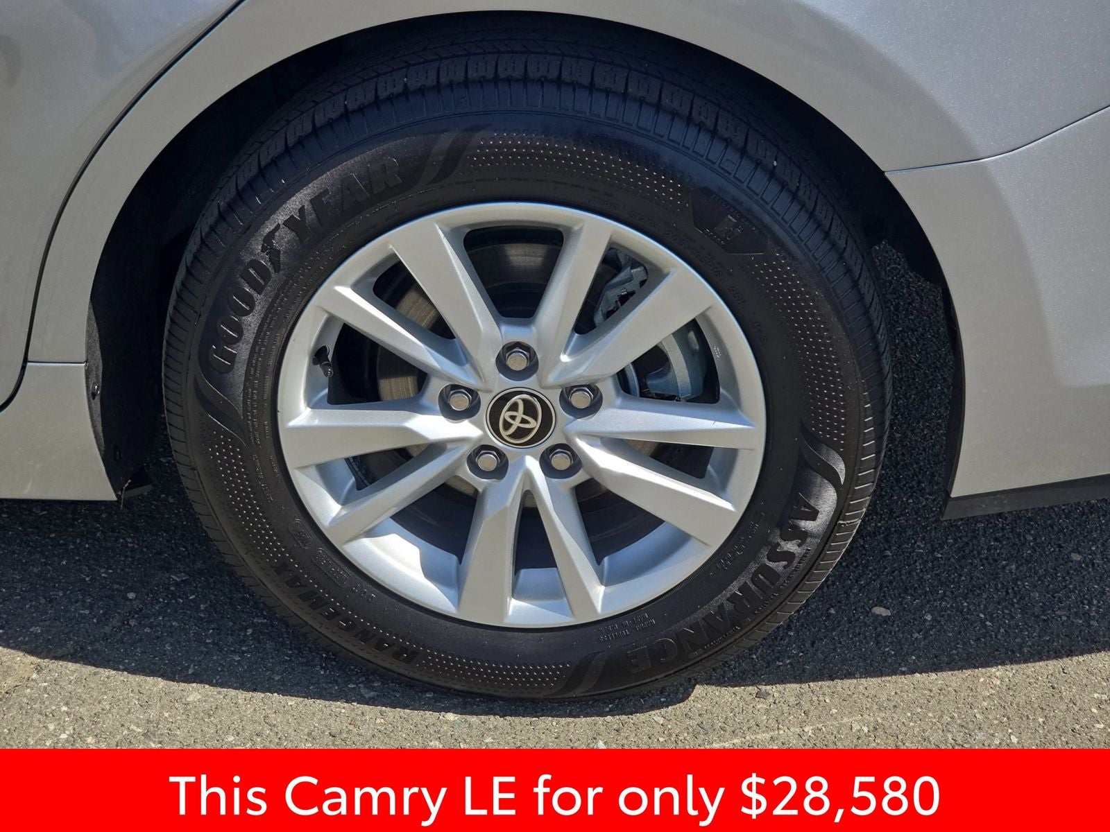 2025 Toyota Camry LE