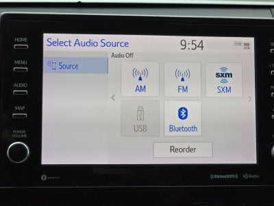 2022 Toyota Camry Hybrid XLE