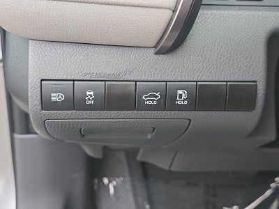 2022 Toyota Camry Hybrid XLE