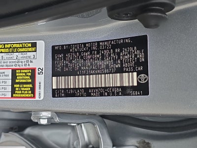 2022 Toyota Camry Hybrid XLE