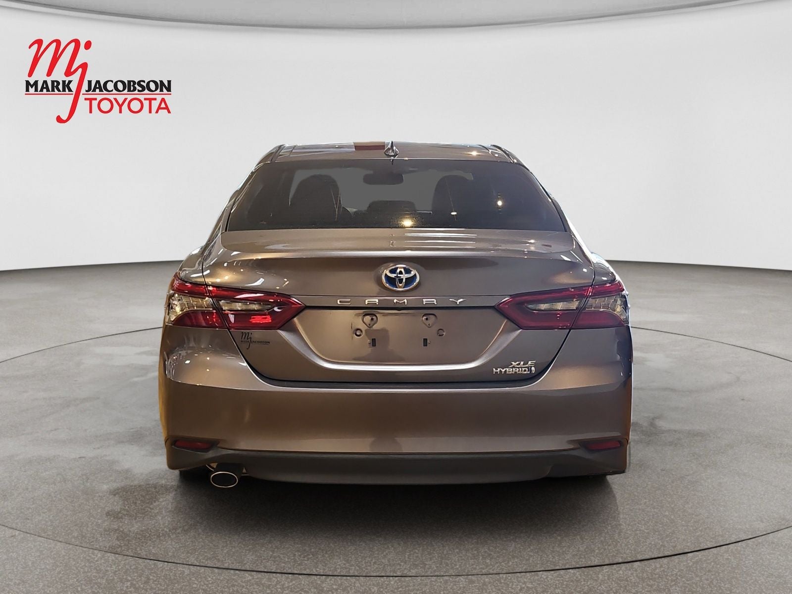 2023 Toyota Camry Hybrid XLE