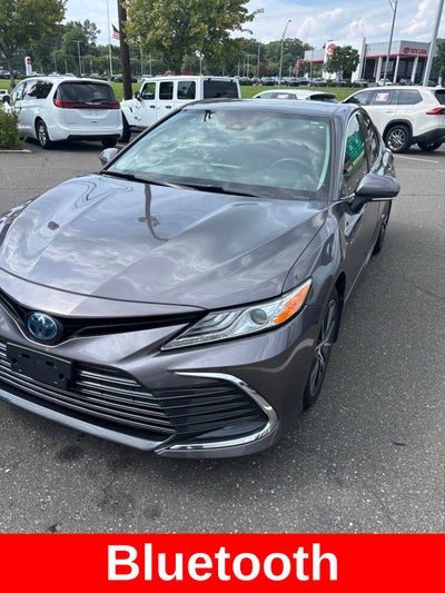 2023 Toyota Camry Hybrid XLE