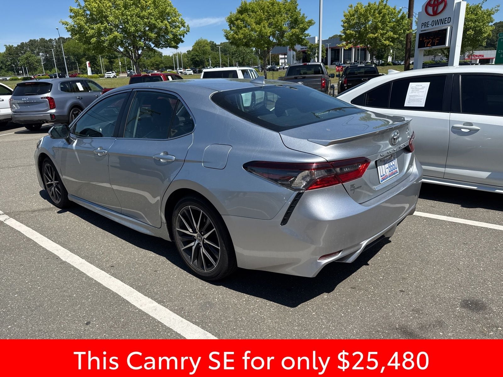 2023 Toyota Camry SE