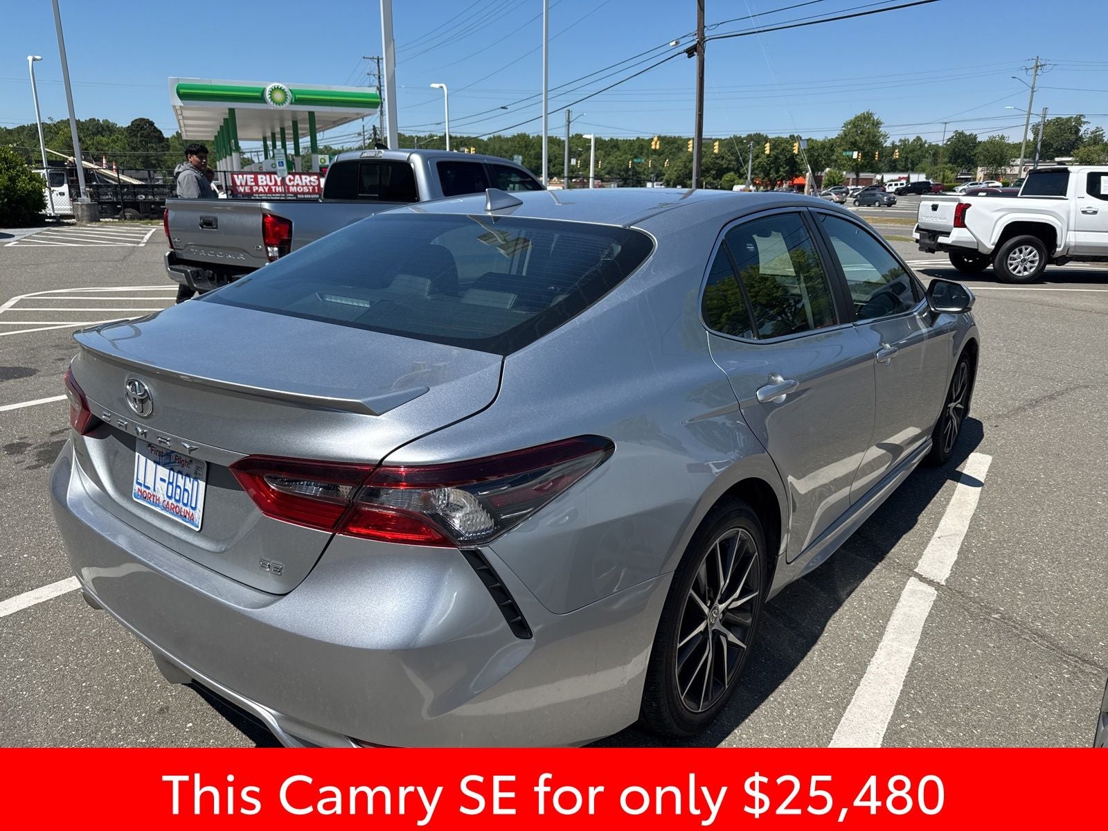 2023 Toyota Camry SE