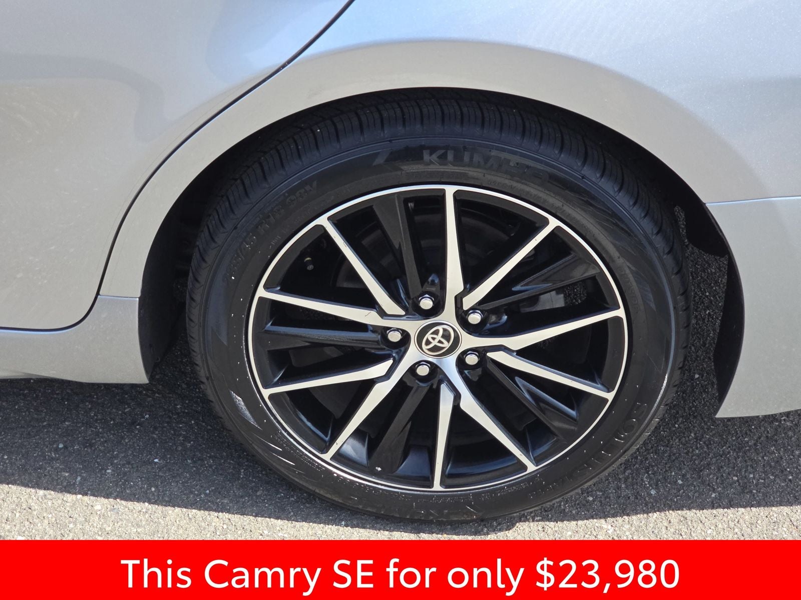 2024 Toyota Camry SE