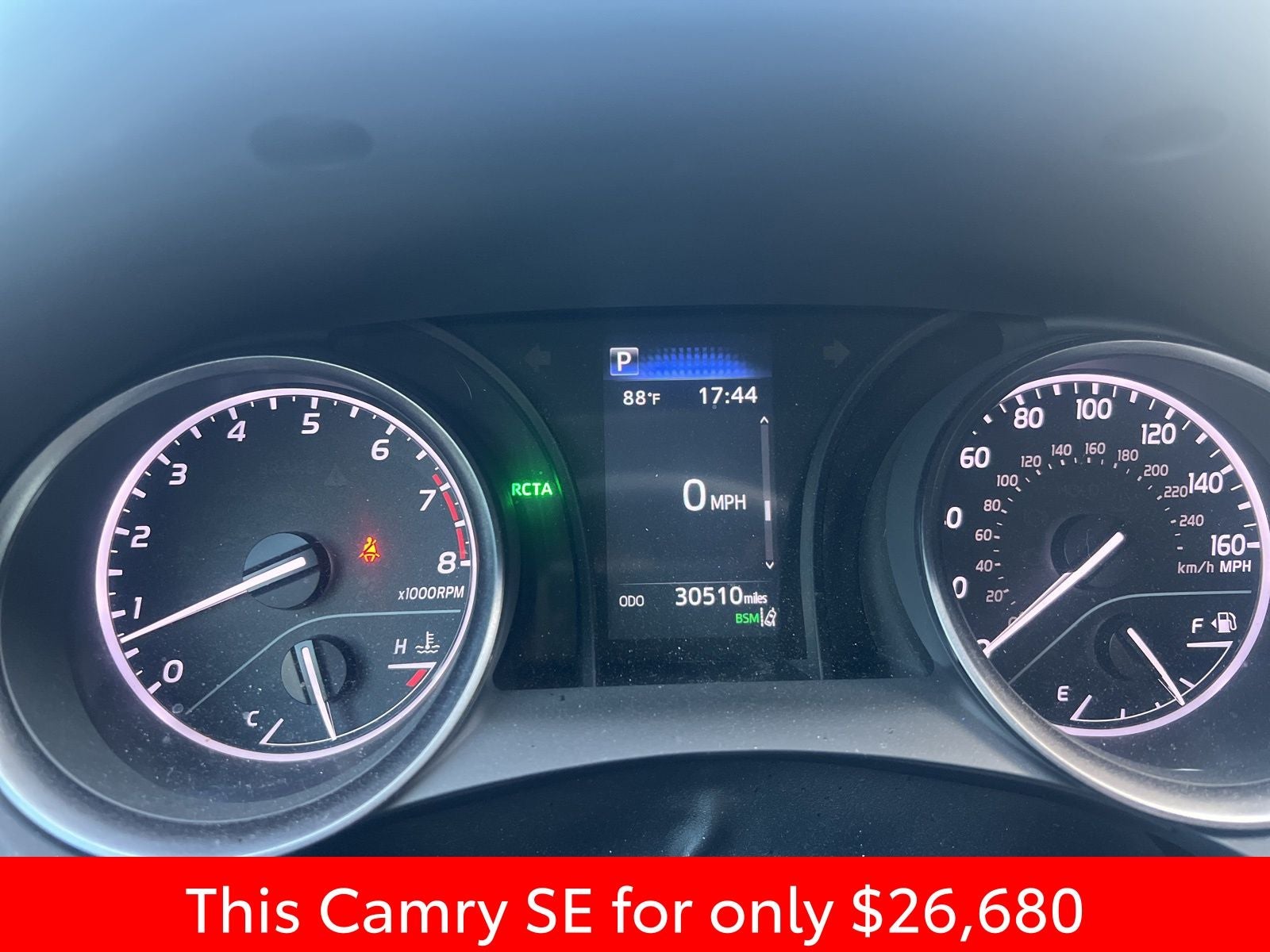 2024 Toyota Camry SE