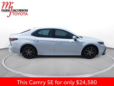 2023 Toyota Camry SE