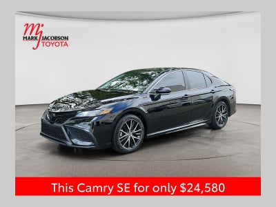 2024 Toyota Camry SE