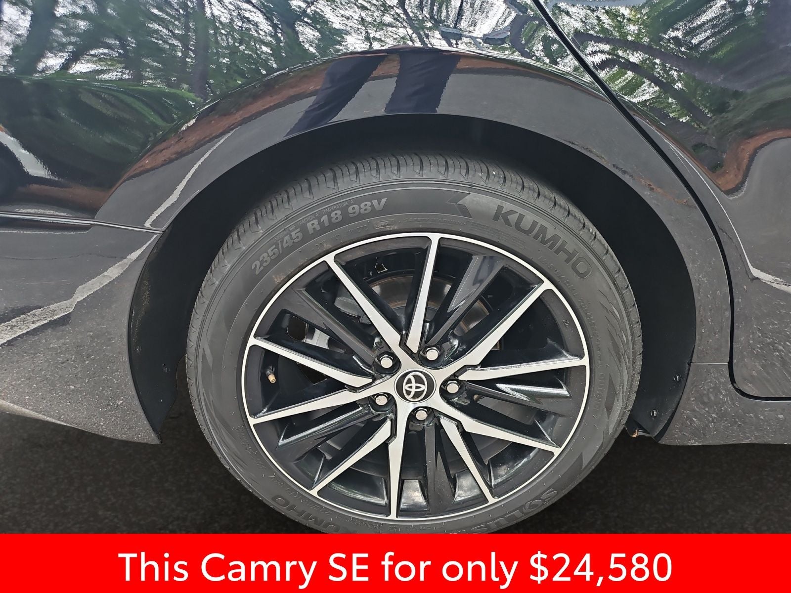 2024 Toyota Camry SE