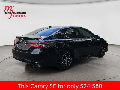 2024 Toyota Camry SE