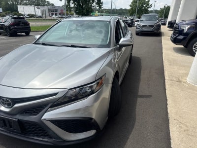 2021 Toyota Camry SE