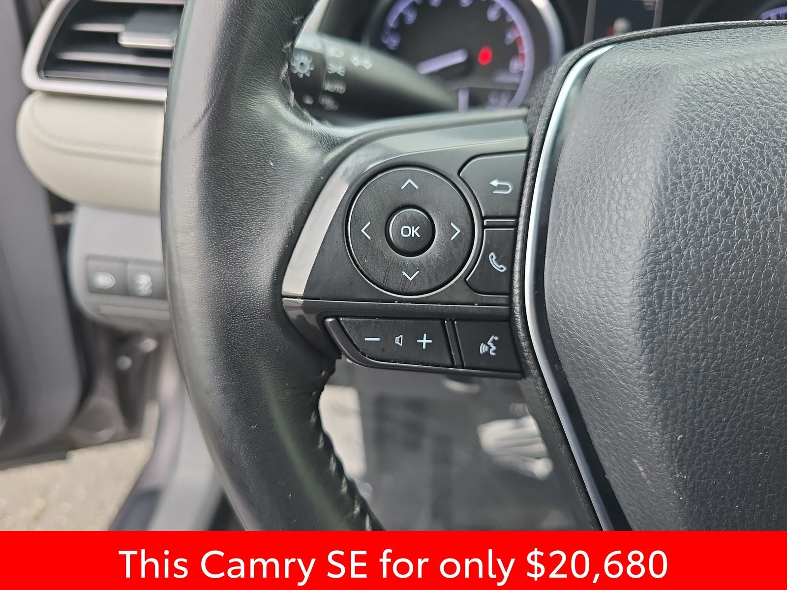 2020 Toyota Camry SE