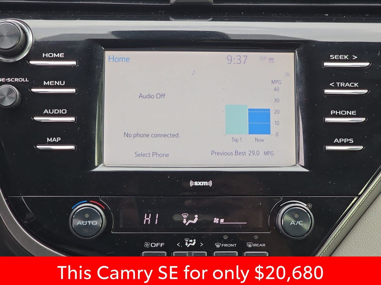 2020 Toyota Camry SE