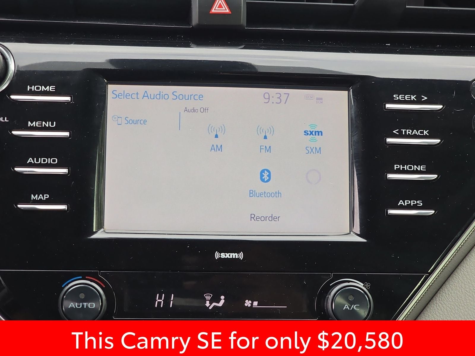 2020 Toyota Camry SE