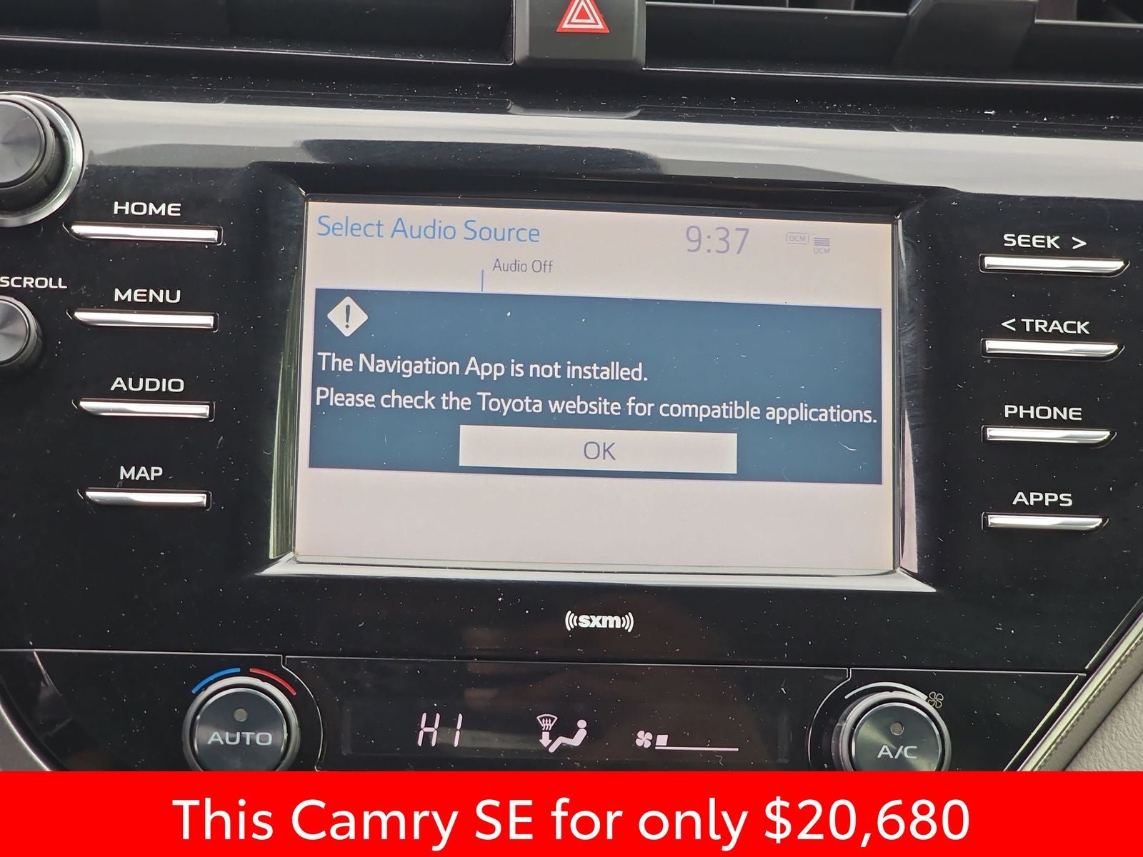 2020 Toyota Camry SE