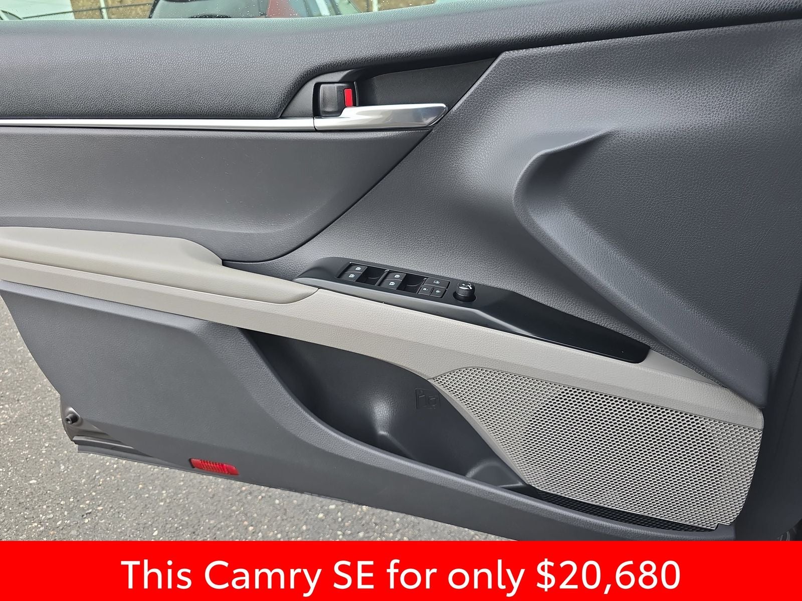 2020 Toyota Camry SE