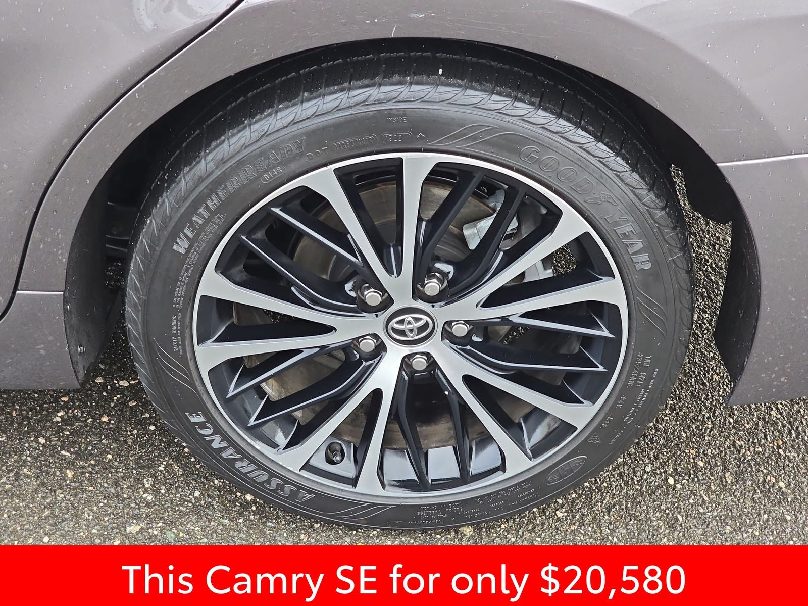 2020 Toyota Camry SE