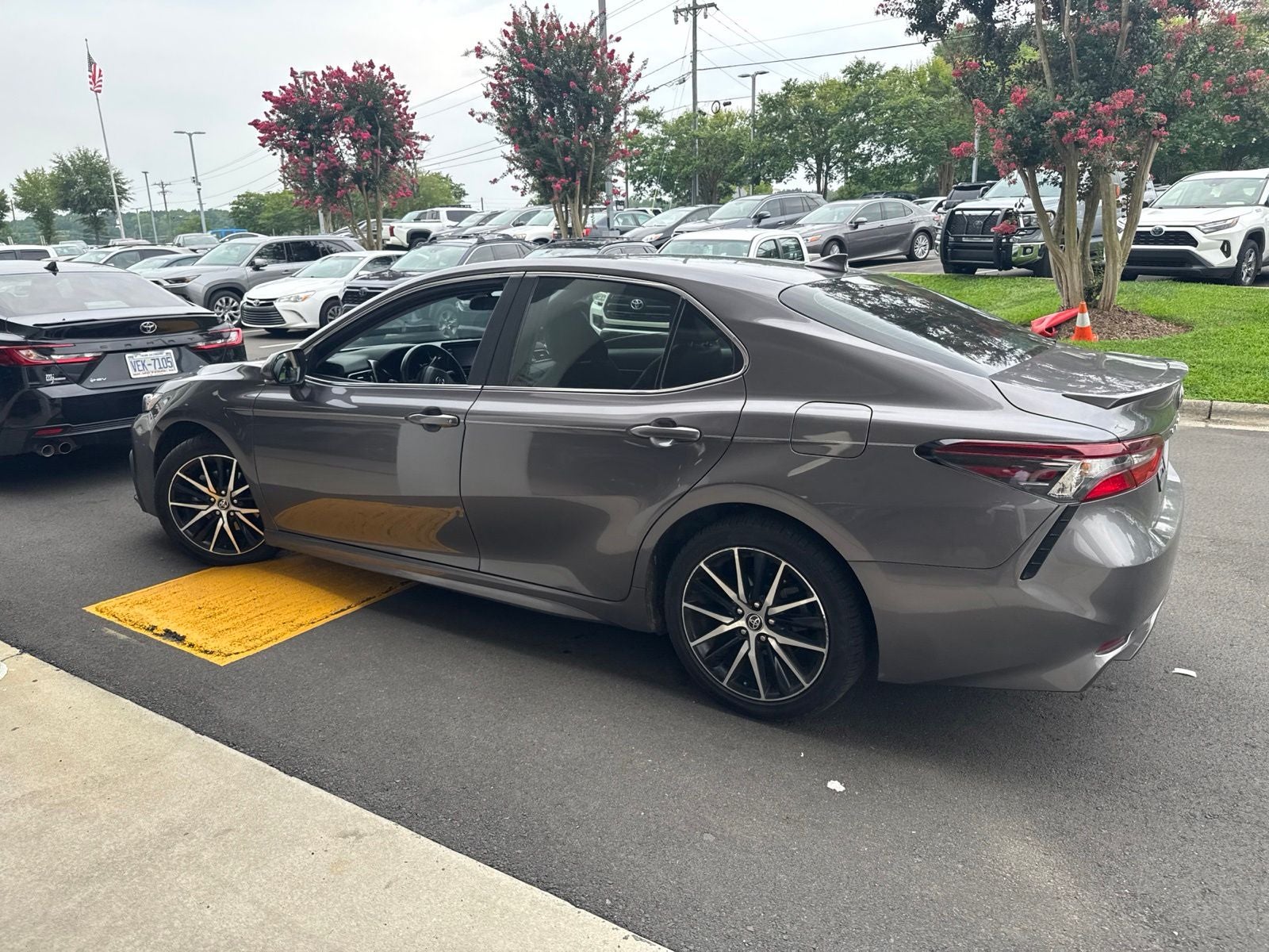 2023 Toyota Camry SE