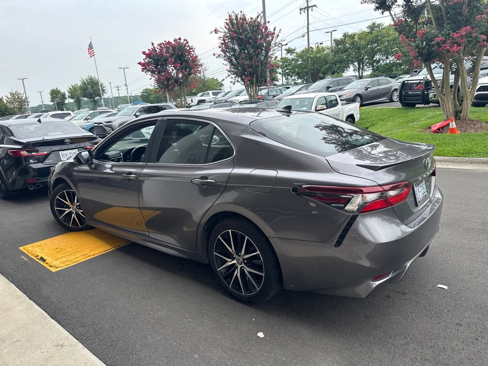 2023 Toyota Camry SE