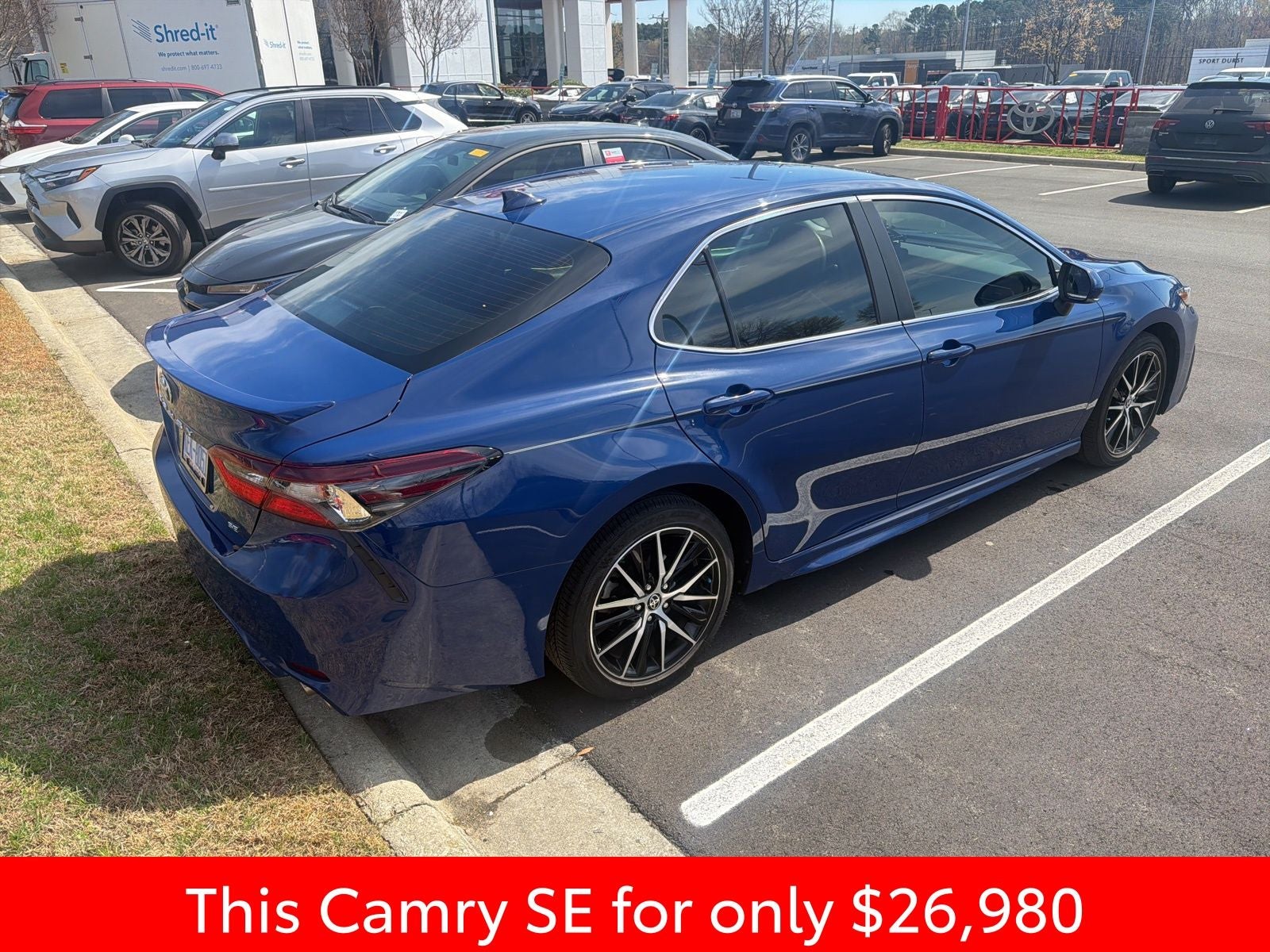 2023 Toyota Camry SE