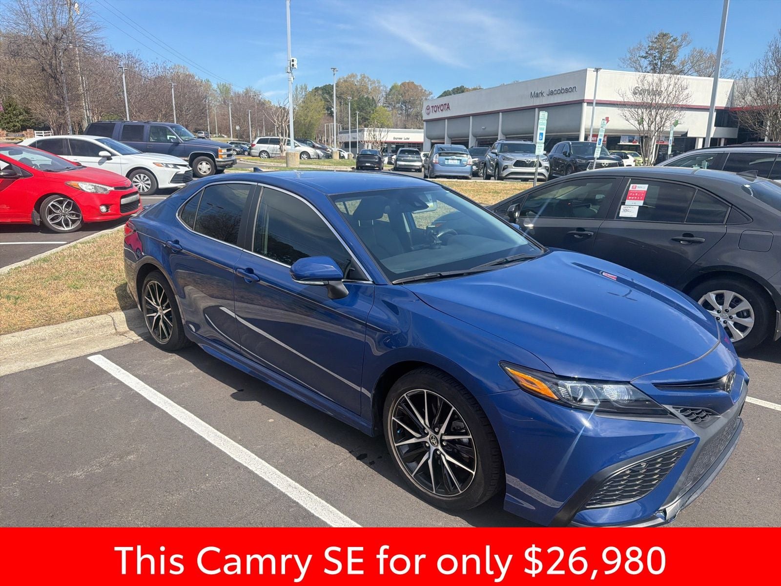 2023 Toyota Camry SE