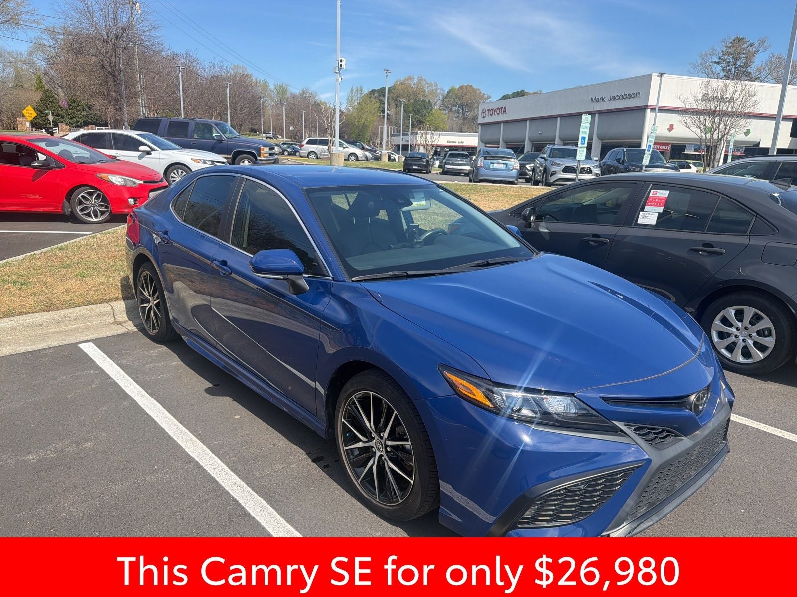 2023 Toyota Camry SE