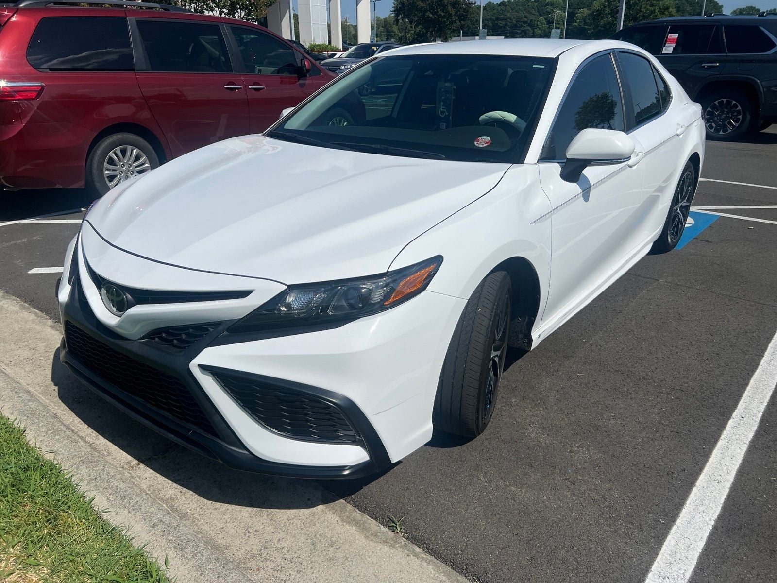 2023 Toyota Camry SE