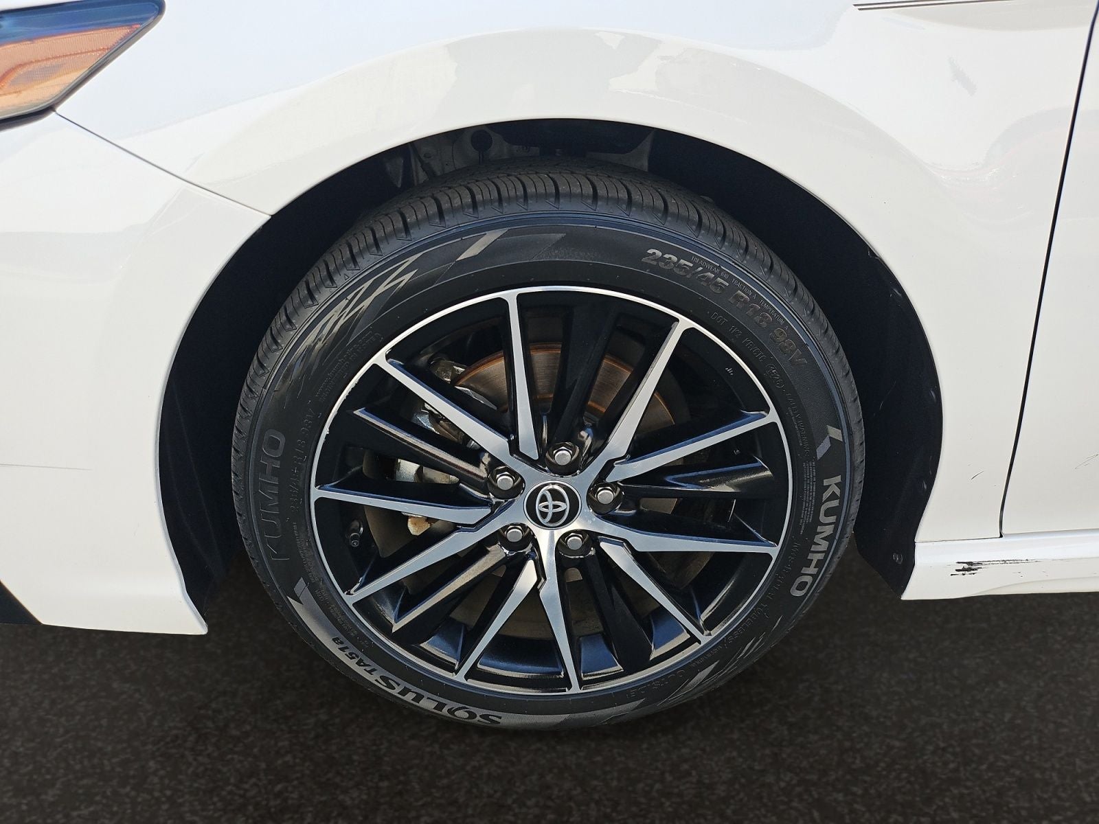 2023 Toyota Camry SE