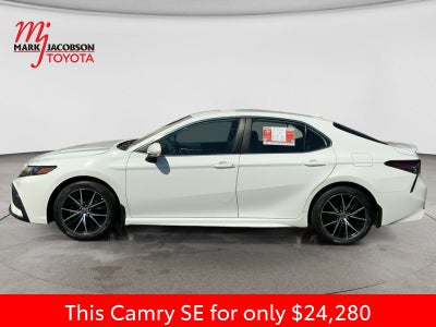 2024 Toyota Camry SE