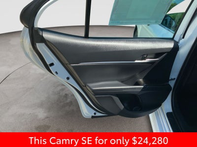 2024 Toyota Camry SE