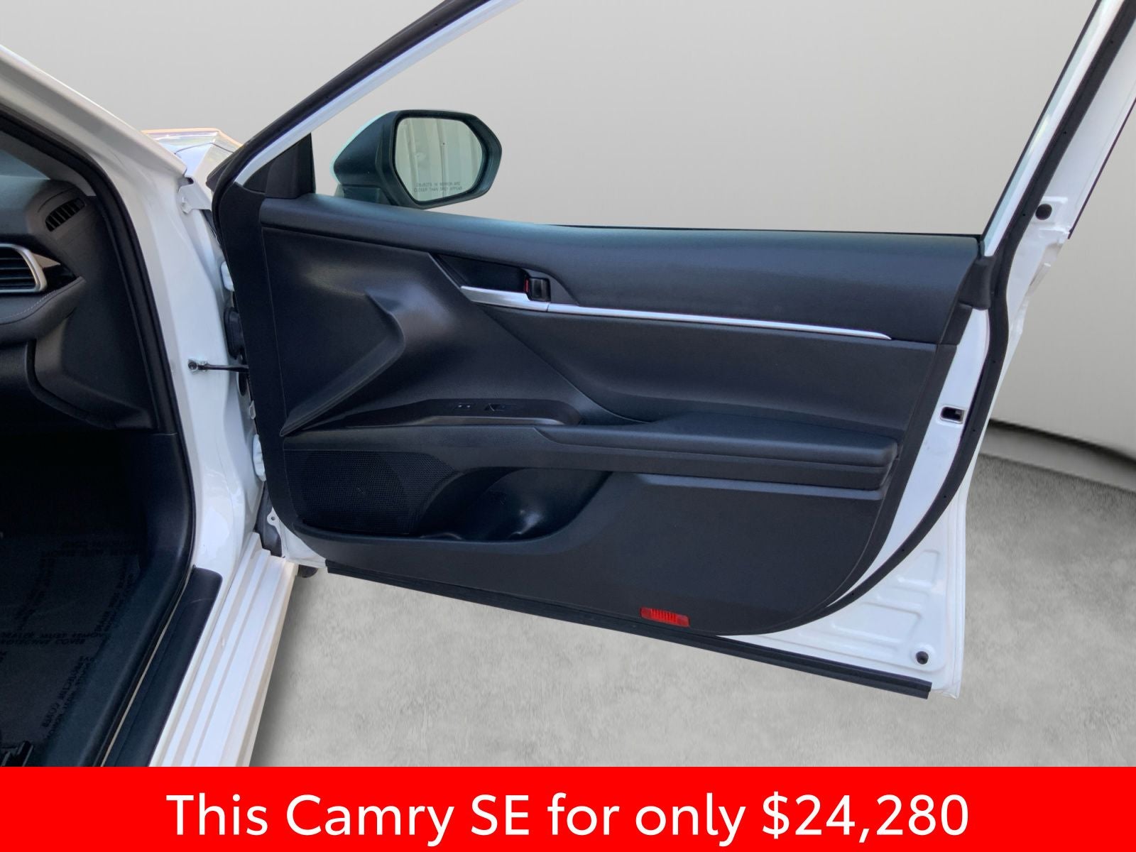 2024 Toyota Camry SE