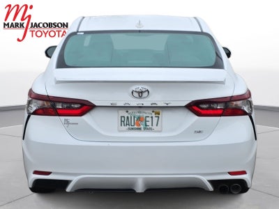 2024 Toyota Camry SE