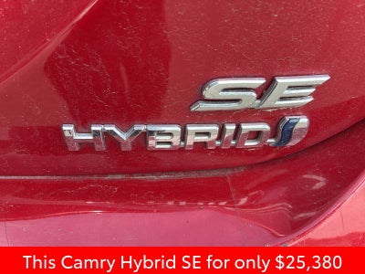 2022 Toyota Camry Hybrid SE