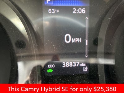 2022 Toyota Camry Hybrid SE