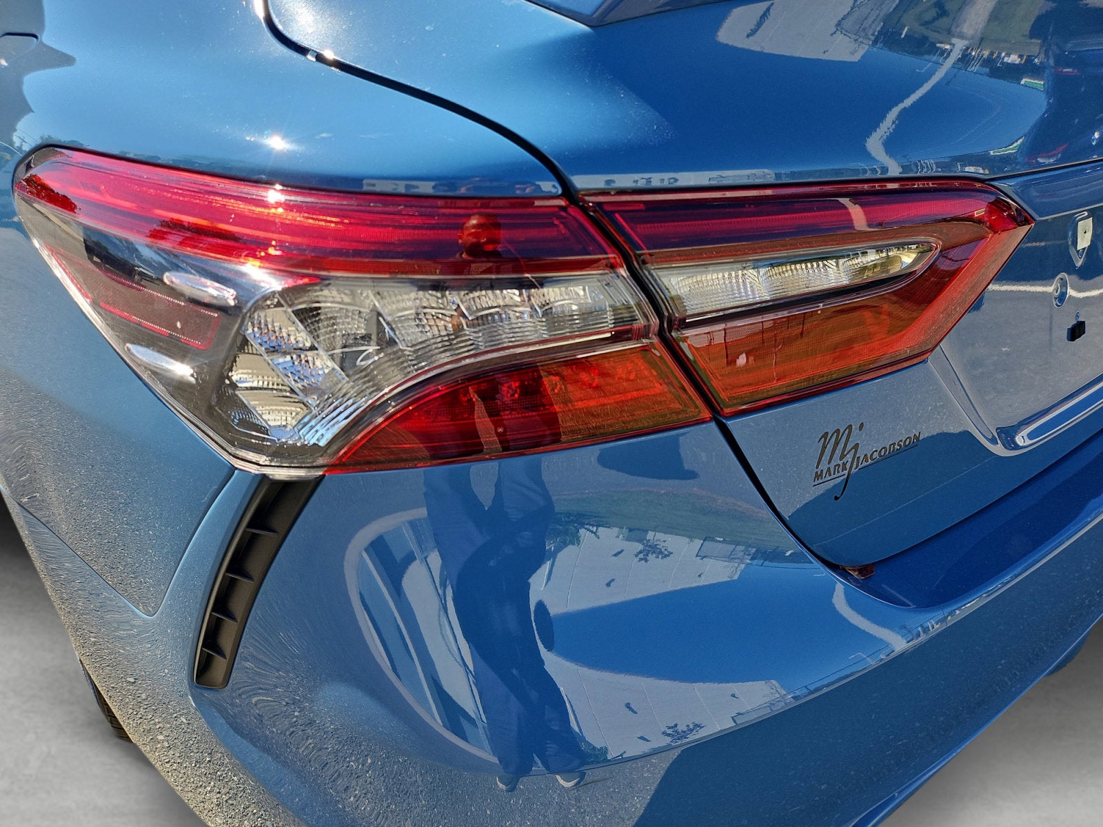 2023 Toyota Camry Hybrid XSE