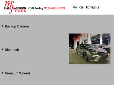 2020 Toyota Camry SE