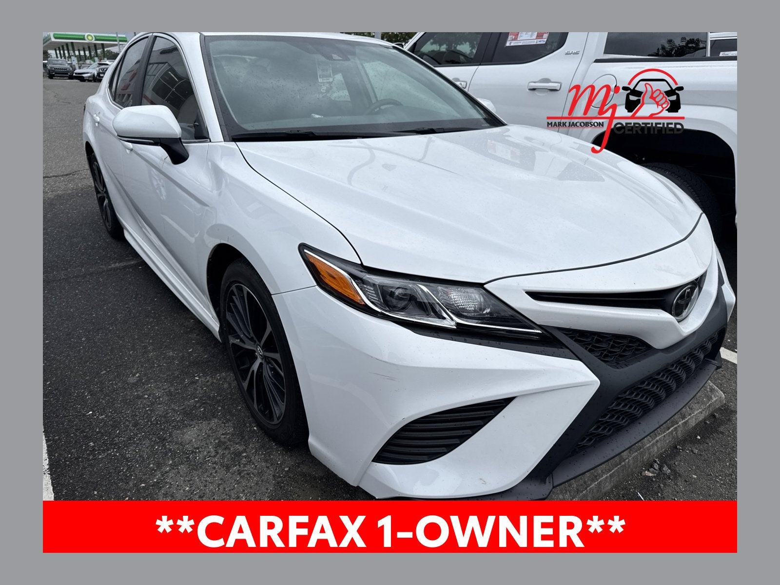 2020 Toyota Camry SE
