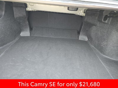 2024 Toyota Camry SE