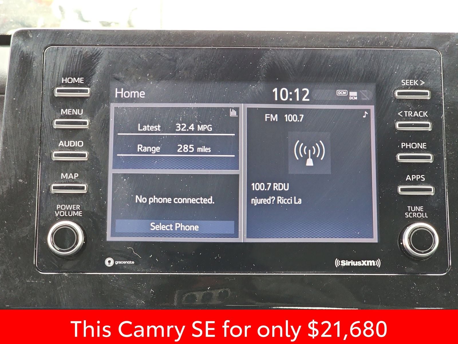 2024 Toyota Camry SE