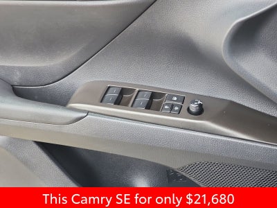 2024 Toyota Camry SE